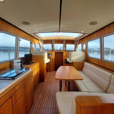 Linssen Yachts Charter Friesland 34.9 Sedan Carlotta 3